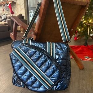 Stylish Blue Quilted Pickleball Bag